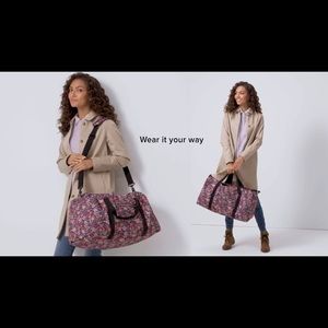 Vera Bradley Bags - Vera Bradley travel bag Vera Bradley Bags - Vera Bradley travel bag
